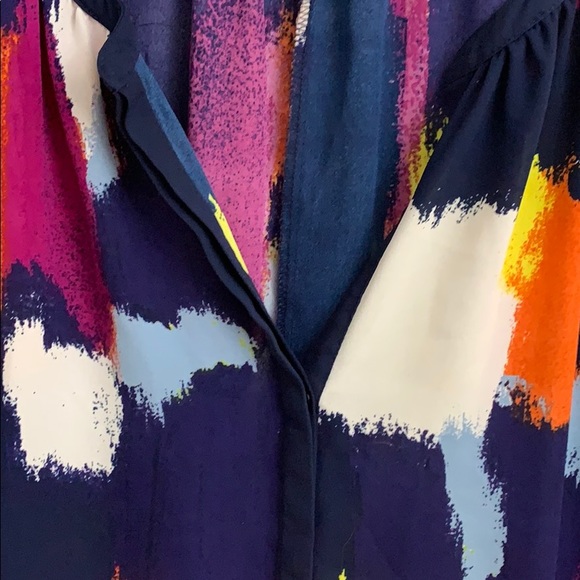 Women’s plus size short sleeve blouse - Picture 3 of 3